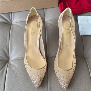NWT Christian Louboutin Beige Studded Heels size 40.5